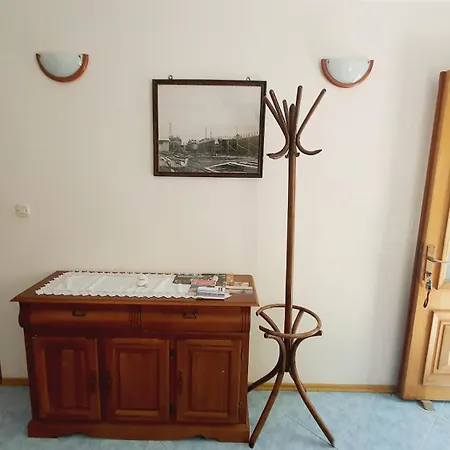 Appartement Moj Mir Betina (Sibenik-Knin)