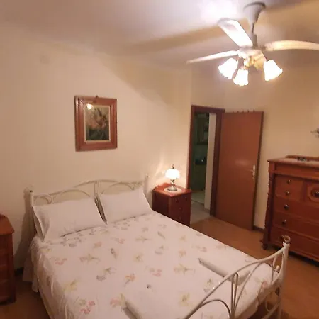 Moj Mir * Betina (Sibenik-Knin)