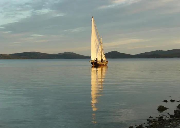 Moj Mir * Betina (Sibenik-Knin)