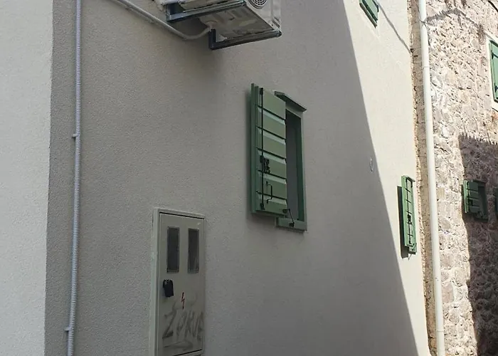 Moj Mir * Betina (Sibenik-Knin)